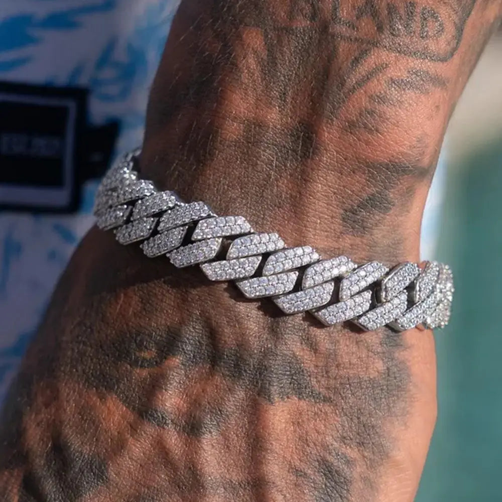 Cuban Link Bracelet — Iced & Plain