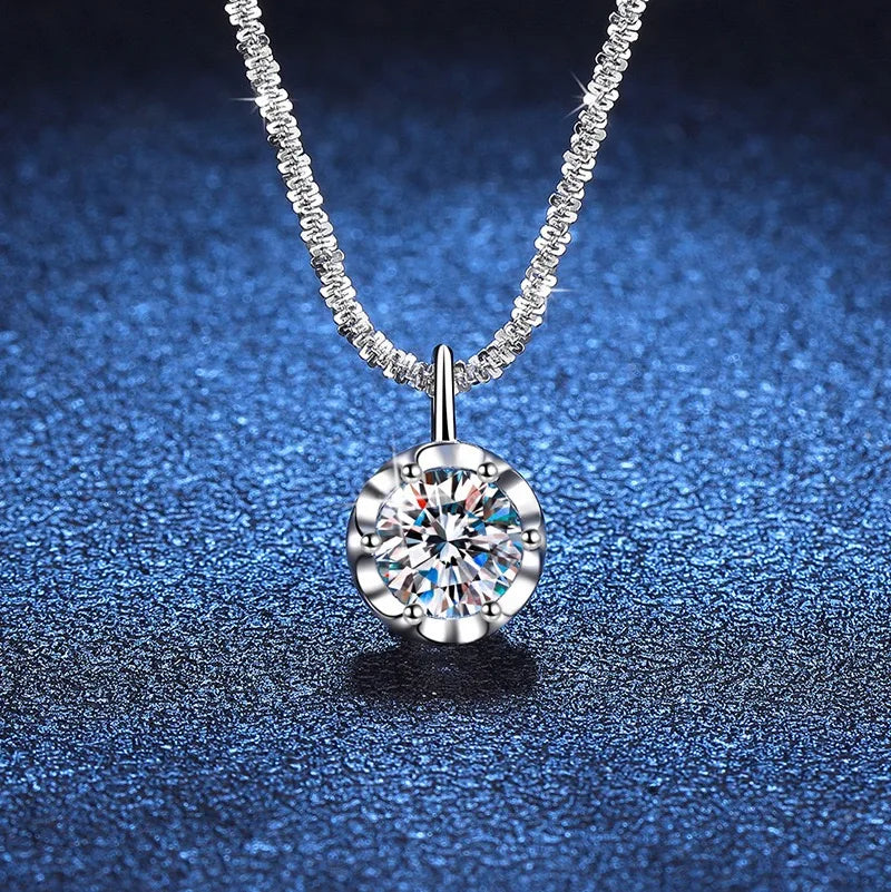 Solitaire Pendant, 925 Silver. Two stone colours