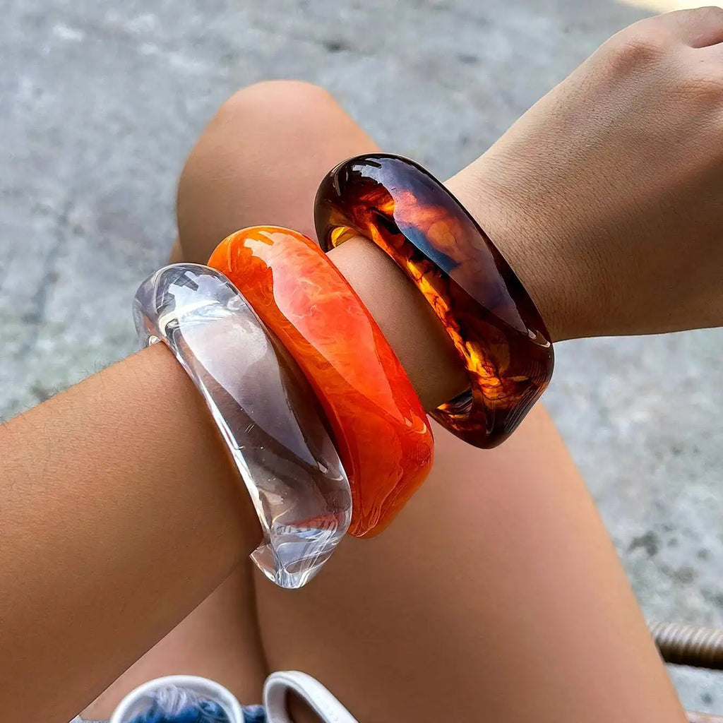Fascinating Massive Bracelet, Marble Effect