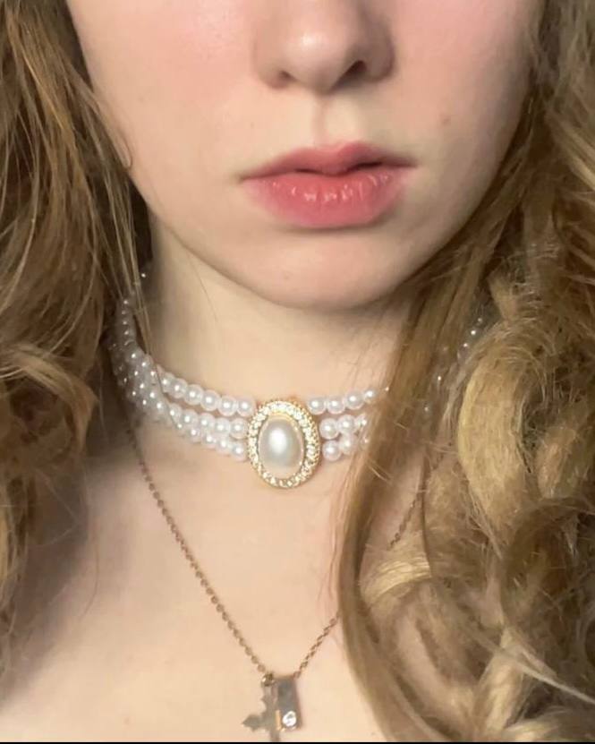 Triple Strand Pearl Choker, Oval Cameo Detail